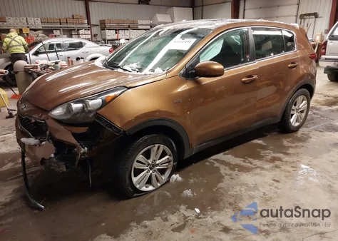 2018 Kia Sportage Lx z USA, uszkodzony, nr VIN KNDPMCAC0J7303995